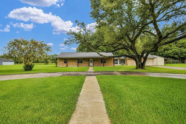4764 County Road 31, Angleton, TX, 77515