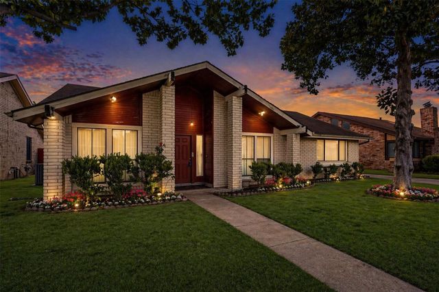 8611 Humphreys