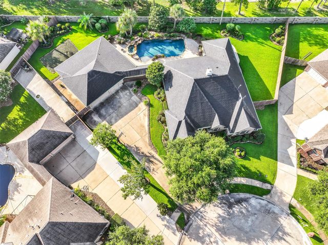 906 High Ridge, Friendswood, TX, 77546