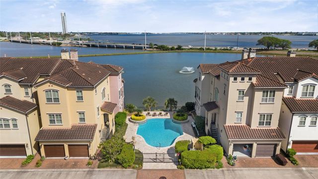37 Armand Shore, Pasadena, TX, 77058
