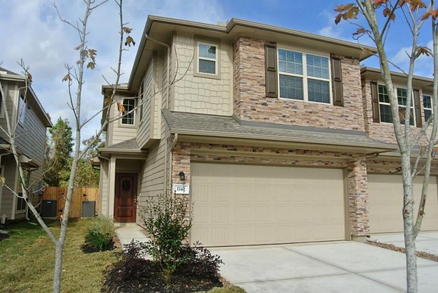 1742 Parkside Shores, Crosby, TX, 77532