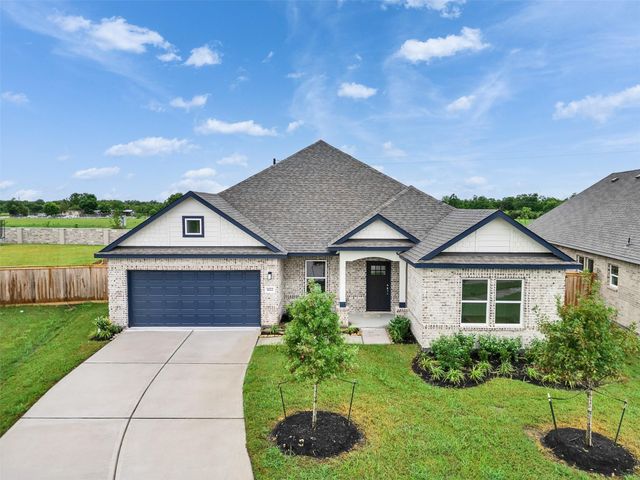 3222 Emerald Hills Drive, Angleton, TX, 77515
