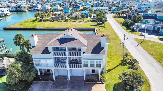 16627 Bayfront, Jamaica Beach, TX, 77554