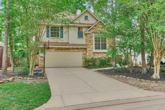  93 N Apple Springs Cir, The Woodlands, TX 77382