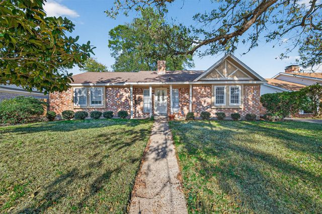 6038 Greenmont, Houston, TX, 77092