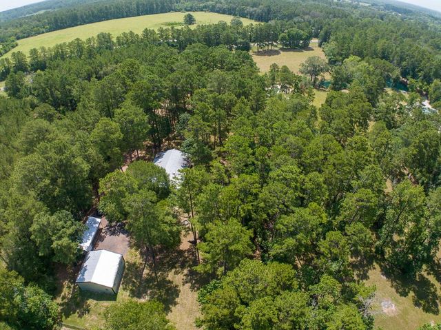 212 FM 2296, Huntsville, TX, 77340