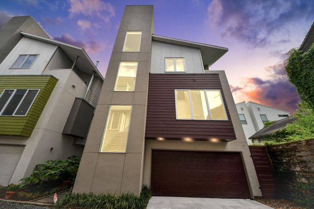 1823 Southmore, Houston, TX, 77004