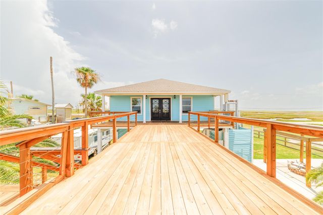 708 Dolphin Dr, Freeport, TX, 77541