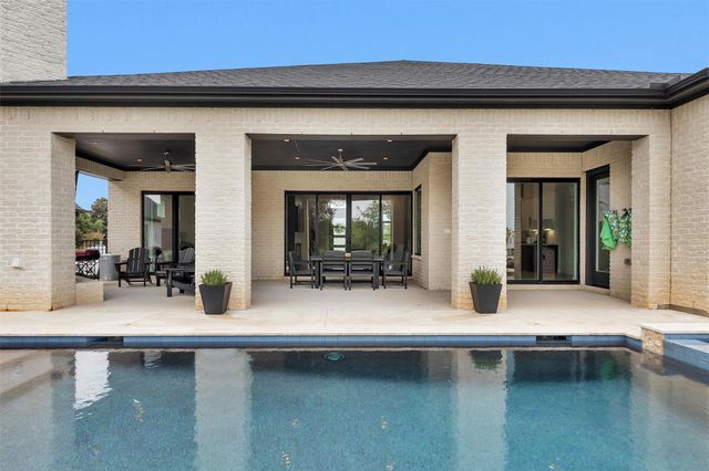  11653 Grandview Dr, Montgomery, TX 77356