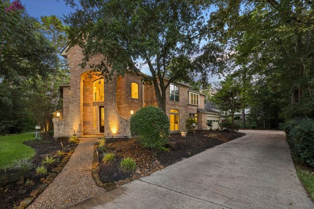 44 Dovewood, The Woodlands, TX, 77381