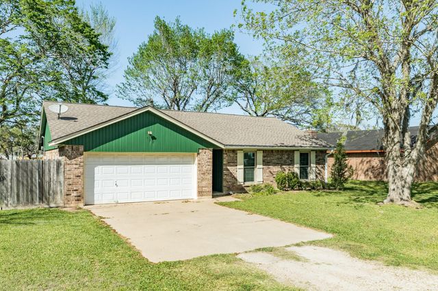 530 Tall Timber, West Columbia, TX, 77486