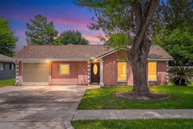 2309 Halbert, Pearland, TX, 77581