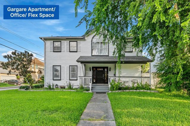4401 Holt, Bellaire TX 77401