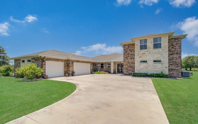 153 County Road 397, Bay City, TX, 77414