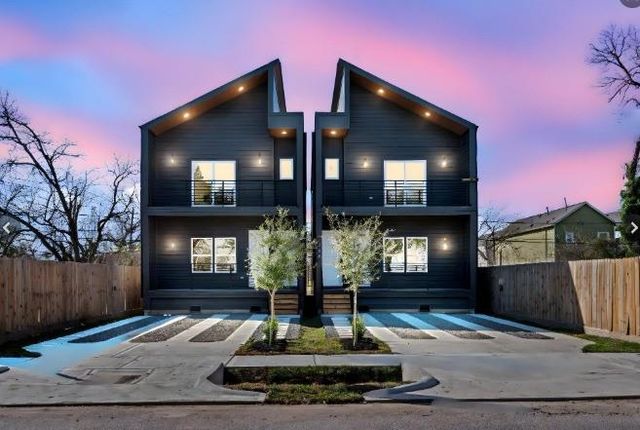 236 39th, Houston, TX, 77018