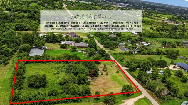 2478 Brias, Angleton, TX, 77515