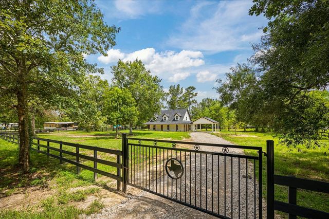 1656 County Road 6479, Dayton, TX, 77535