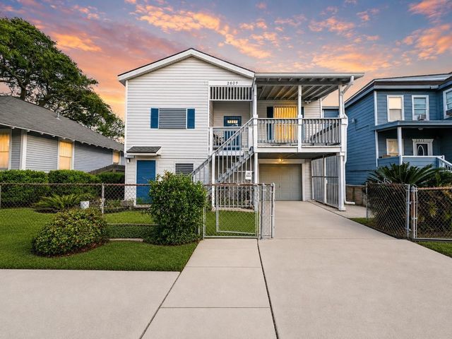 2809 Bernardo De Galvez, Galveston, TX, 77550