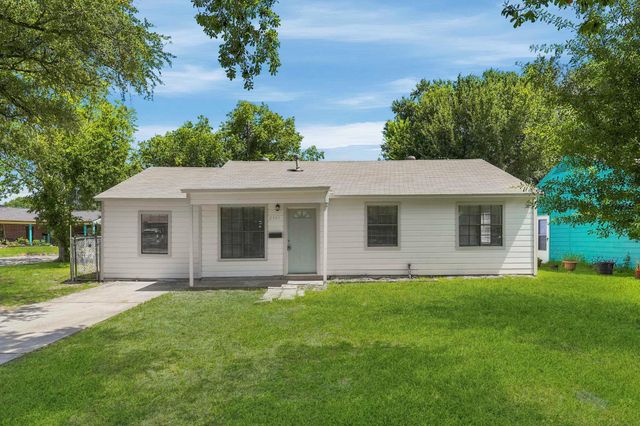 2401 Windsor