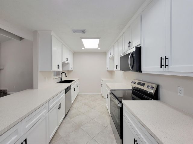  4427 Algernon Dr, Spring, TX 77373