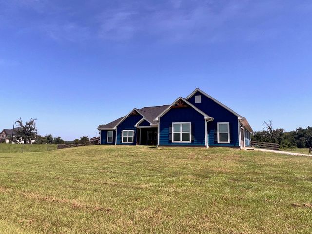 2502 Majestic Oaks