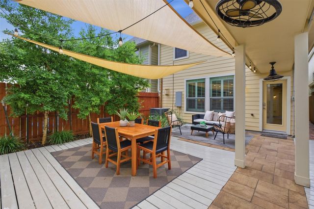 233 26th, Houston, TX, 77008