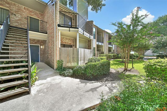 8100 Cambridge, Houston, TX, 77054
