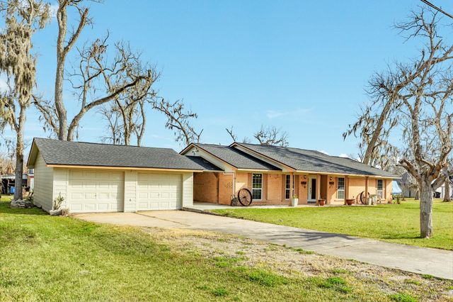 400 Pecan Estates