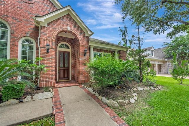  15511 Pinenut Bay Ct, Houston, TX 77059