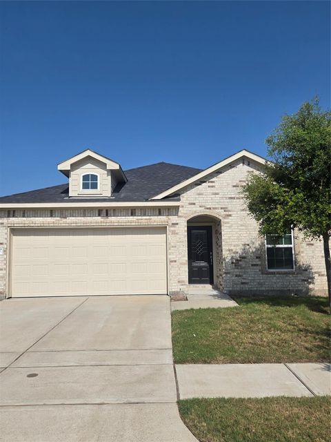 307 Prairie Grass, Clute, TX, 77531