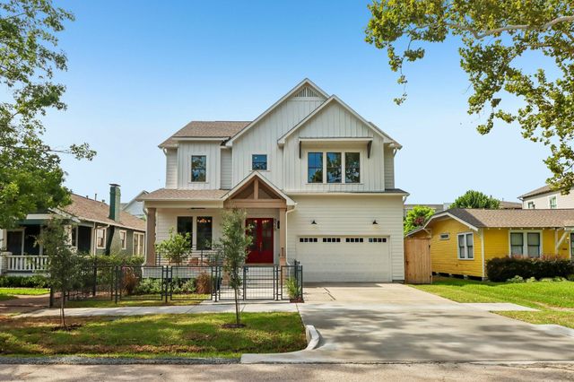 826 Ralfallen St, Houston, TX 77008