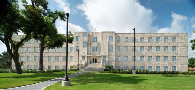 4514 Lyons