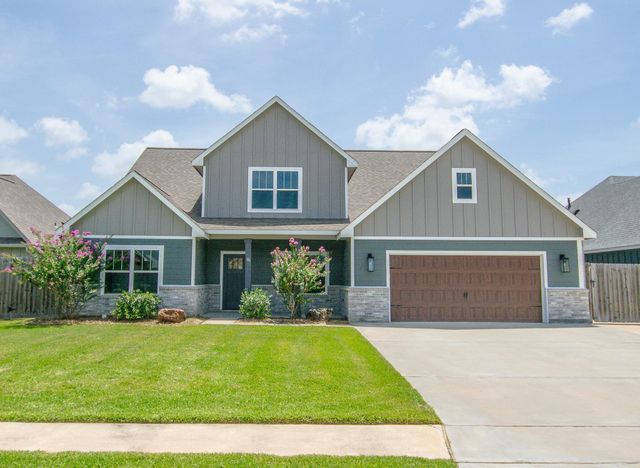 16 Greystone, Angleton, TX, 77515