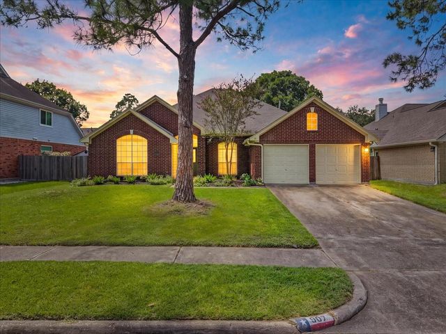 907 Noble Springs, Houston, TX, 77062