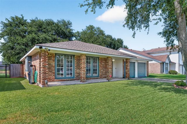 10911 Pecan, La Porte, TX, 77571
