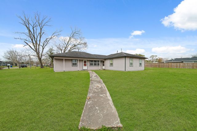 1248 Chevy Chase