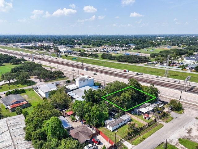 11110 Hardy, Houston, TX, 77093