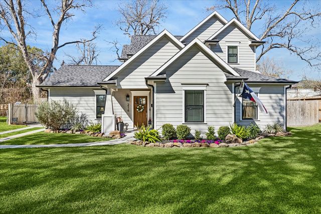 216 30th, Houston, TX, 77018