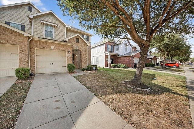  8118 Barnes Ridge Ln, Houston, TX 77072