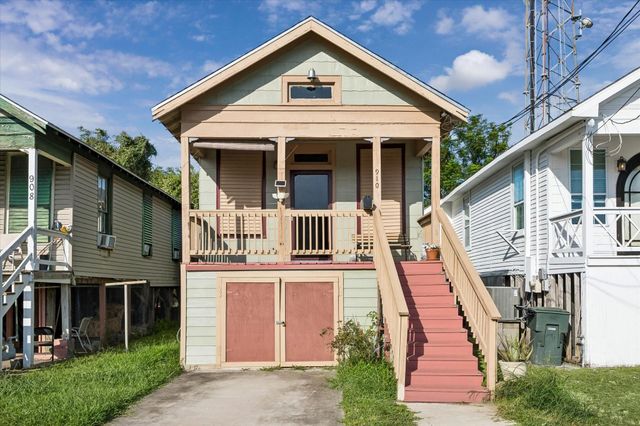 910 32nd, Galveston, TX, 77550