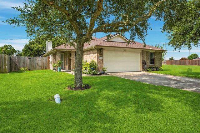  3204 Meadow Bay Lane, League City, TX 77539