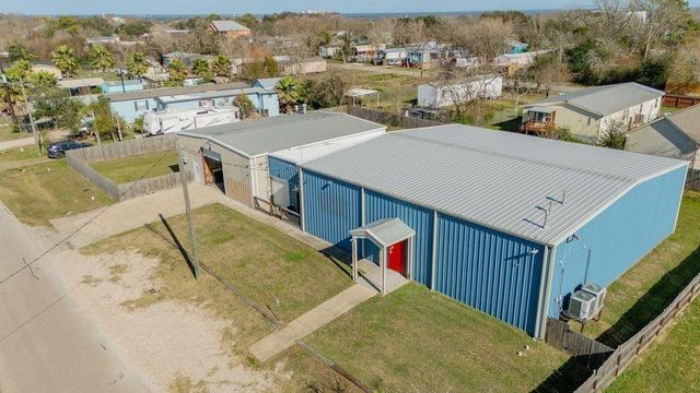341 5th, Dickinson, TX, 77539