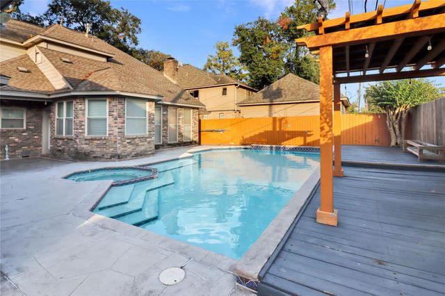 12511 Oakcroft, Houston, TX, 77070
