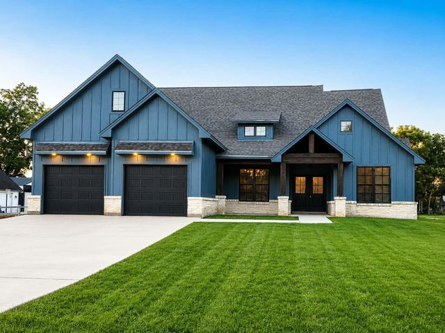 444 Mill, Angleton, TX, 77515