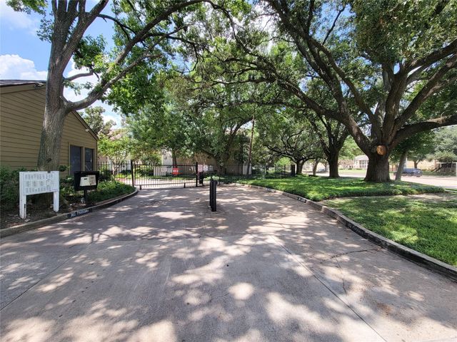 10047 Westpark, Houston, TX, 77042