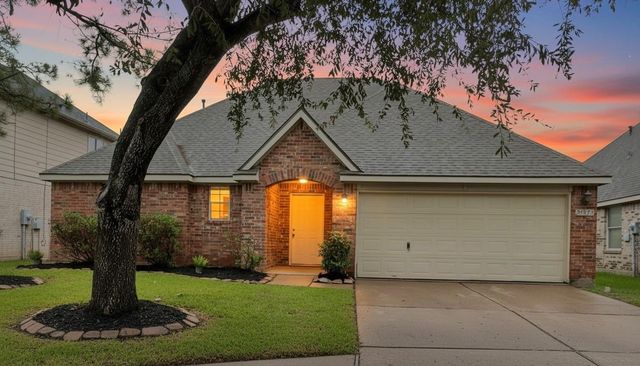  24822 Cobble Canyon Ln, Katy, TX 77494