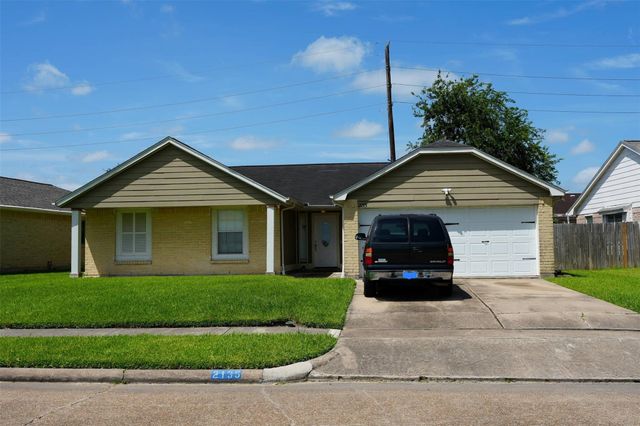 2135 Squire Dobbins Dr, Sugar Land, TX, 77478