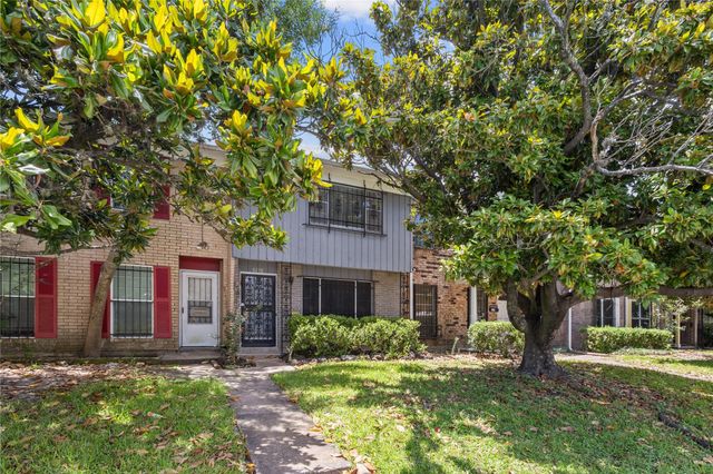8238 Fondren, Houston, TX, 77074