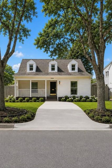  2438 Albans Rd, Houston, TX 77005