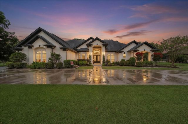  3531 Woodbine Dr, Fulshear, TX 77441